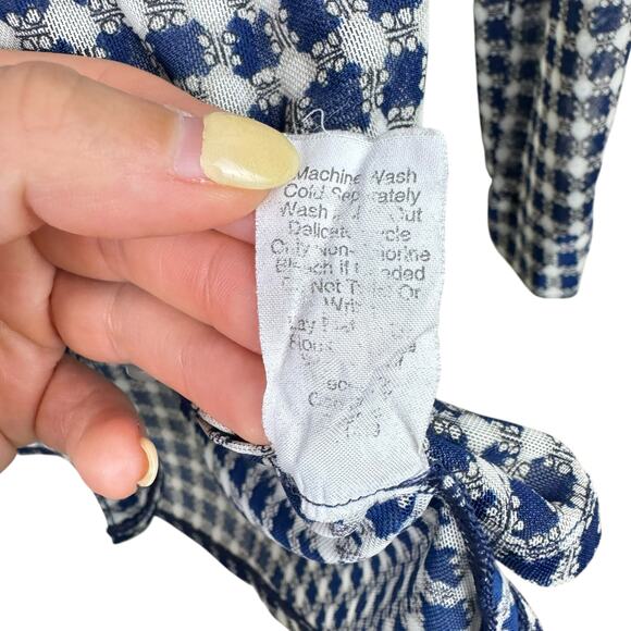 Cabi 736 Blue & Cream Geometric Print Sheer Mesh Long Sleeve Button Up Blouse - Picture 13 of 13